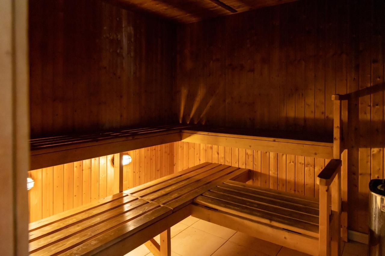 Ohtel Auckland Hotel ภายนอก รูปภาพ A Finnish sauna