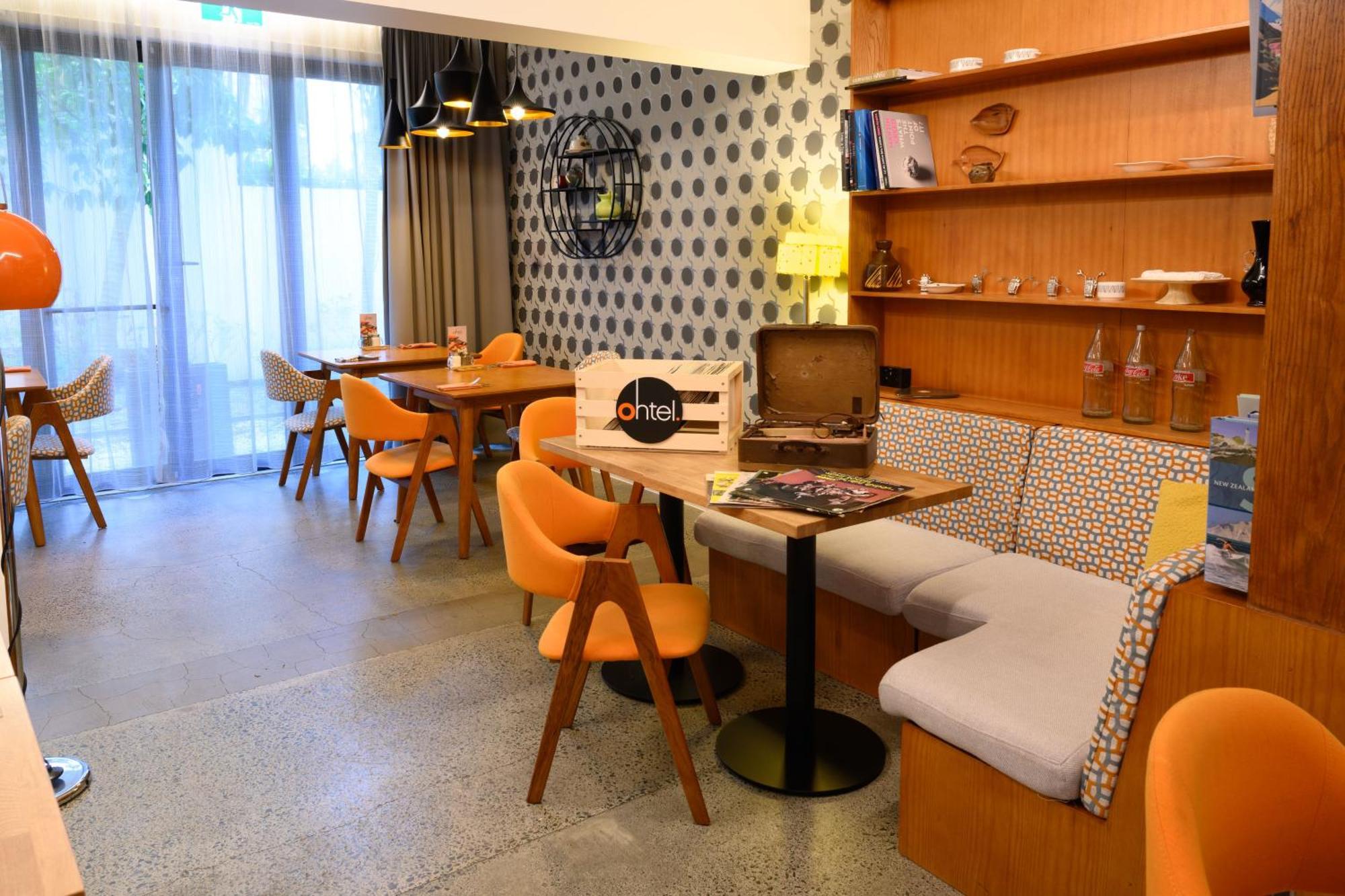 Ohtel Auckland Hotel ภายนอก รูปภาพ Interior of the hotel
